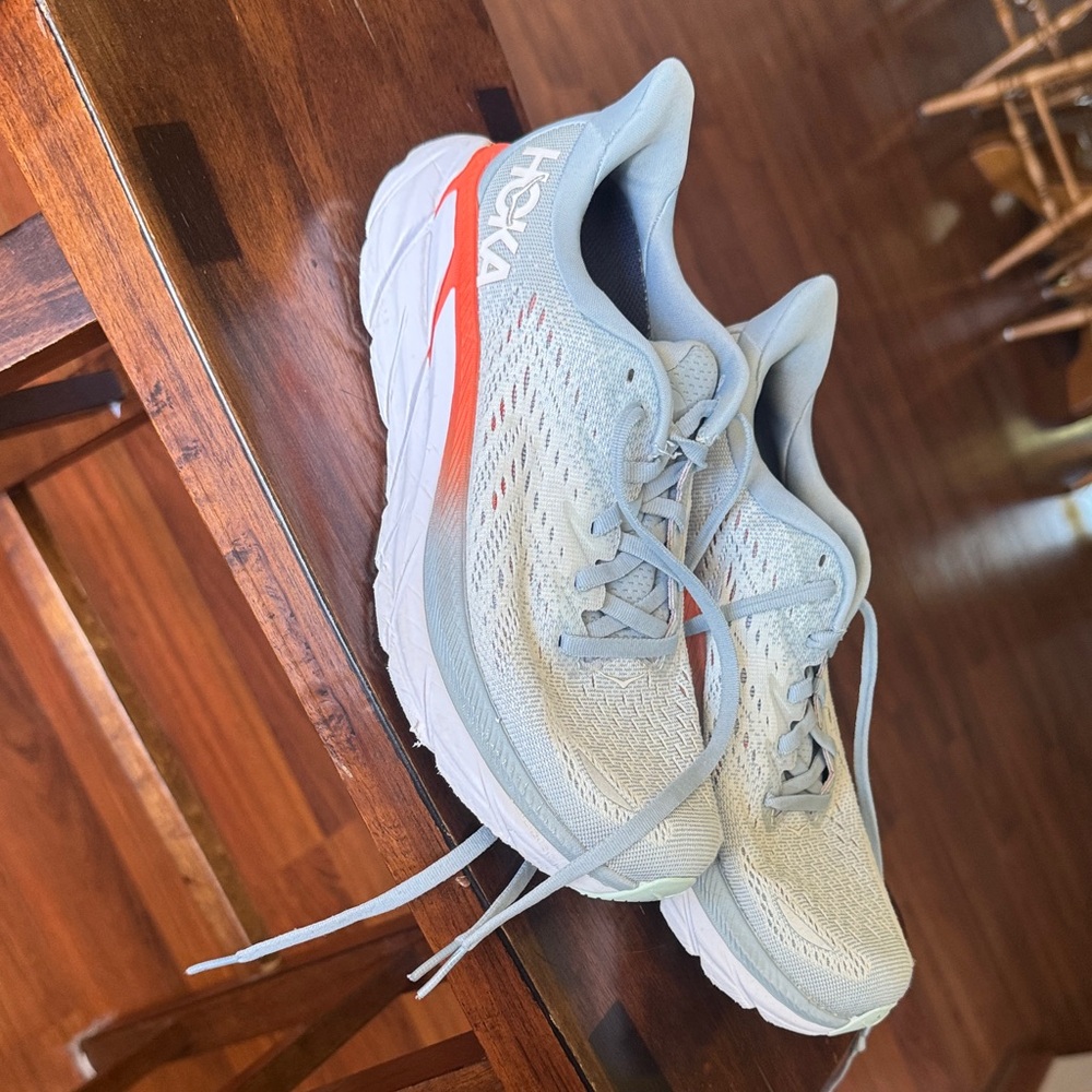 Hoka Women's Light Gray and Coral Athletic Running Shoes - Clifton 8